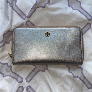 Tory Burch ZIP Around Wallet